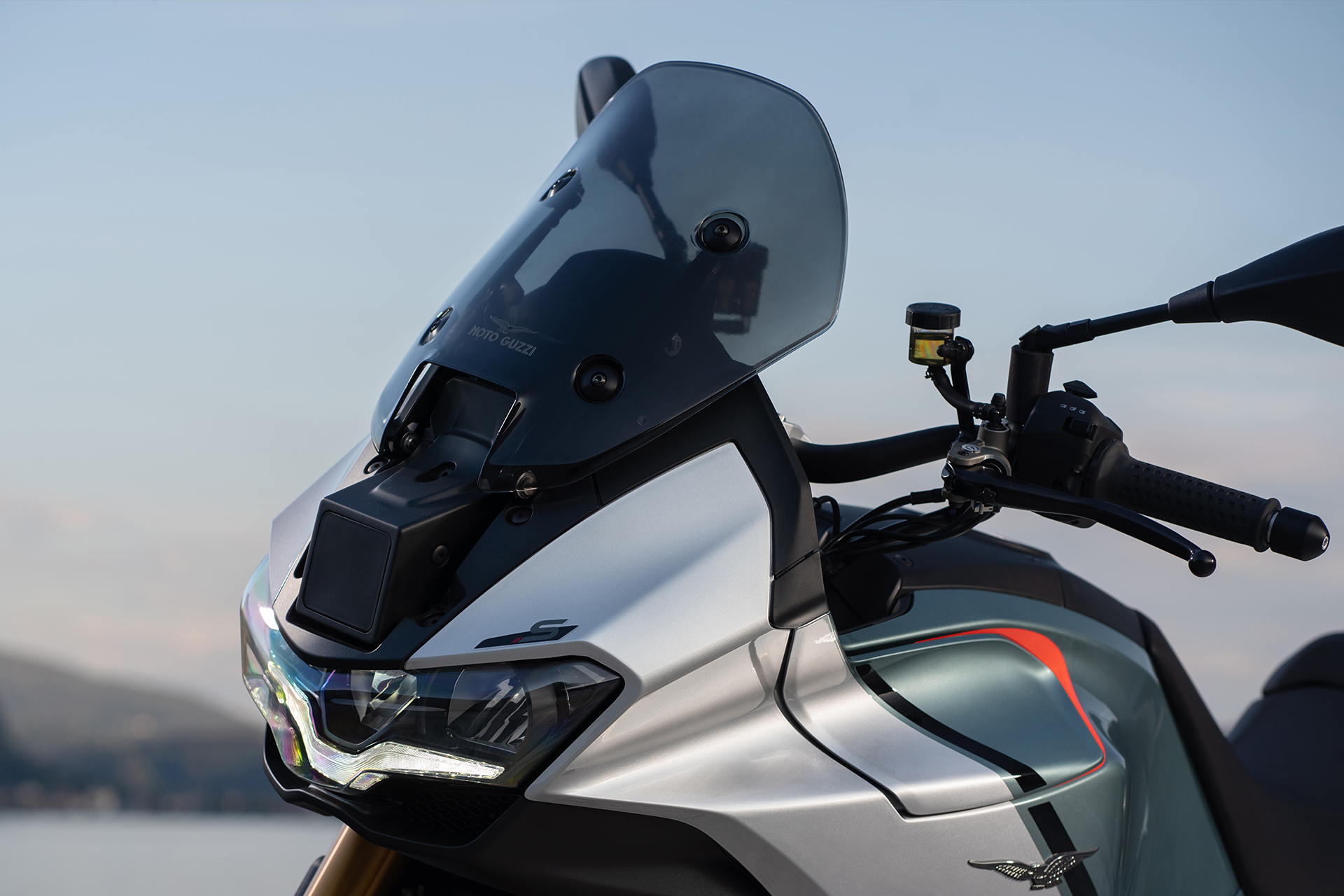 MotoGuzzi_Windschilder_2026_teaser_01