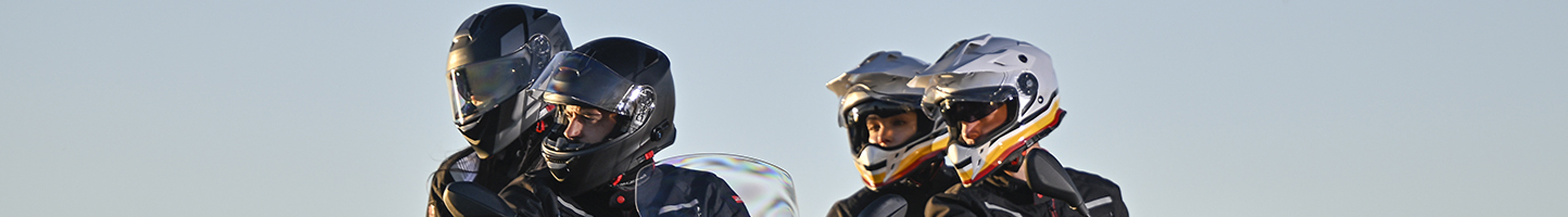 Teaser Moto Guzzi Helme RWN Moto 01
