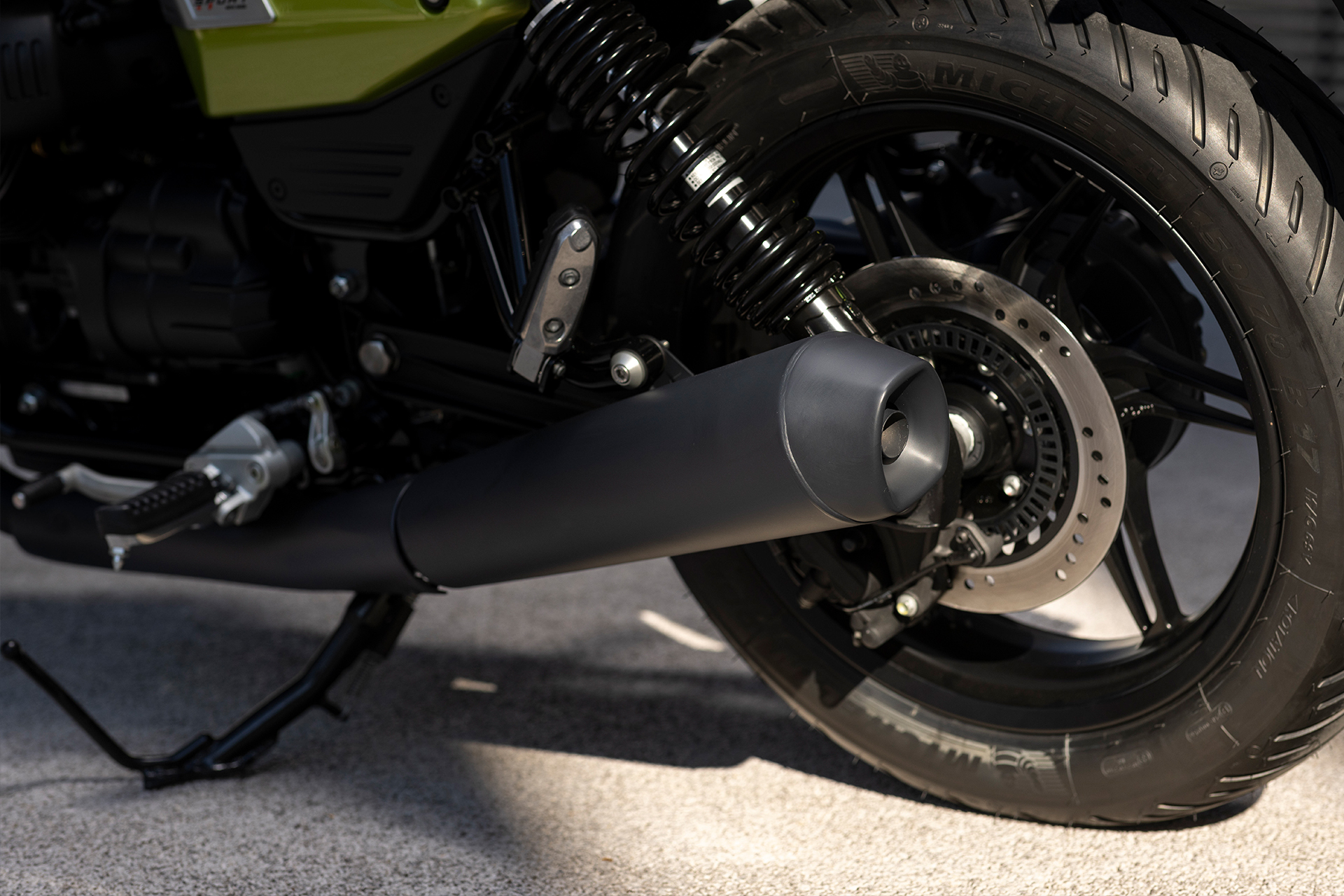 MotoGuzzi_Abgasanlagen_2026_teaser_01